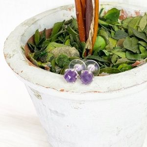 Silpada 9.25 purple stud earrings